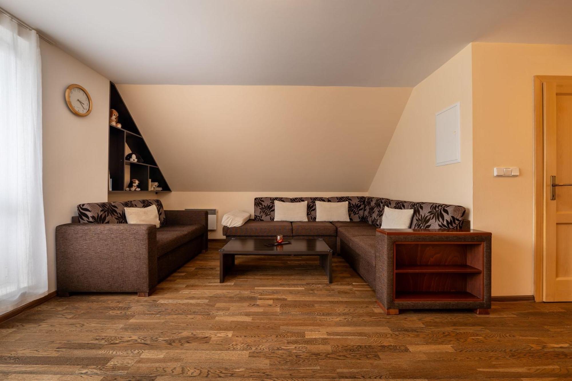 Apartmany Dreams Бешеньова Екстер'єр фото