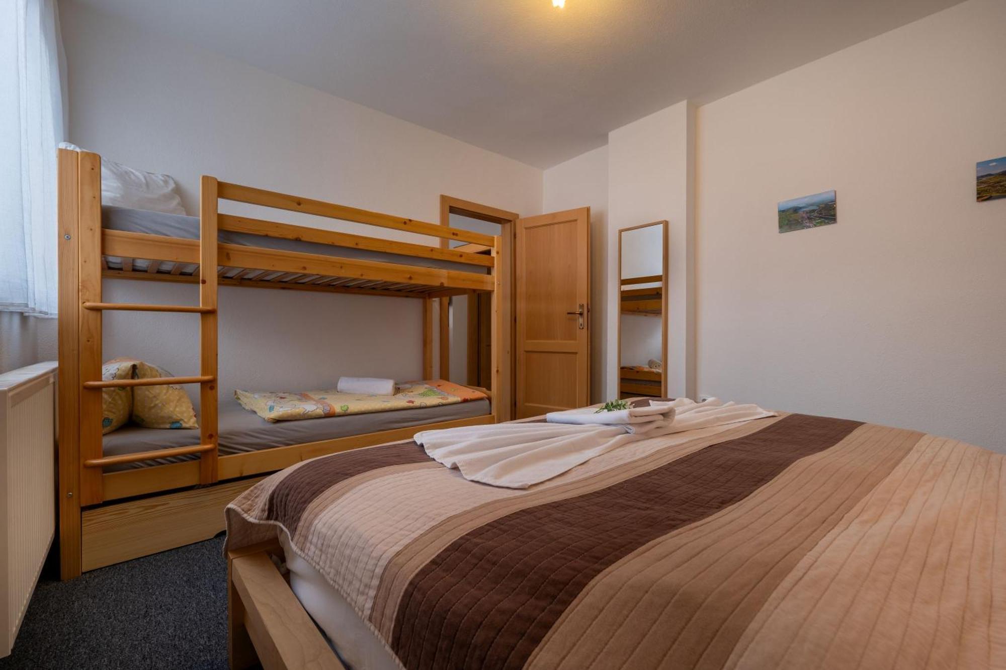 Apartmany Dreams Бешеньова Екстер'єр фото